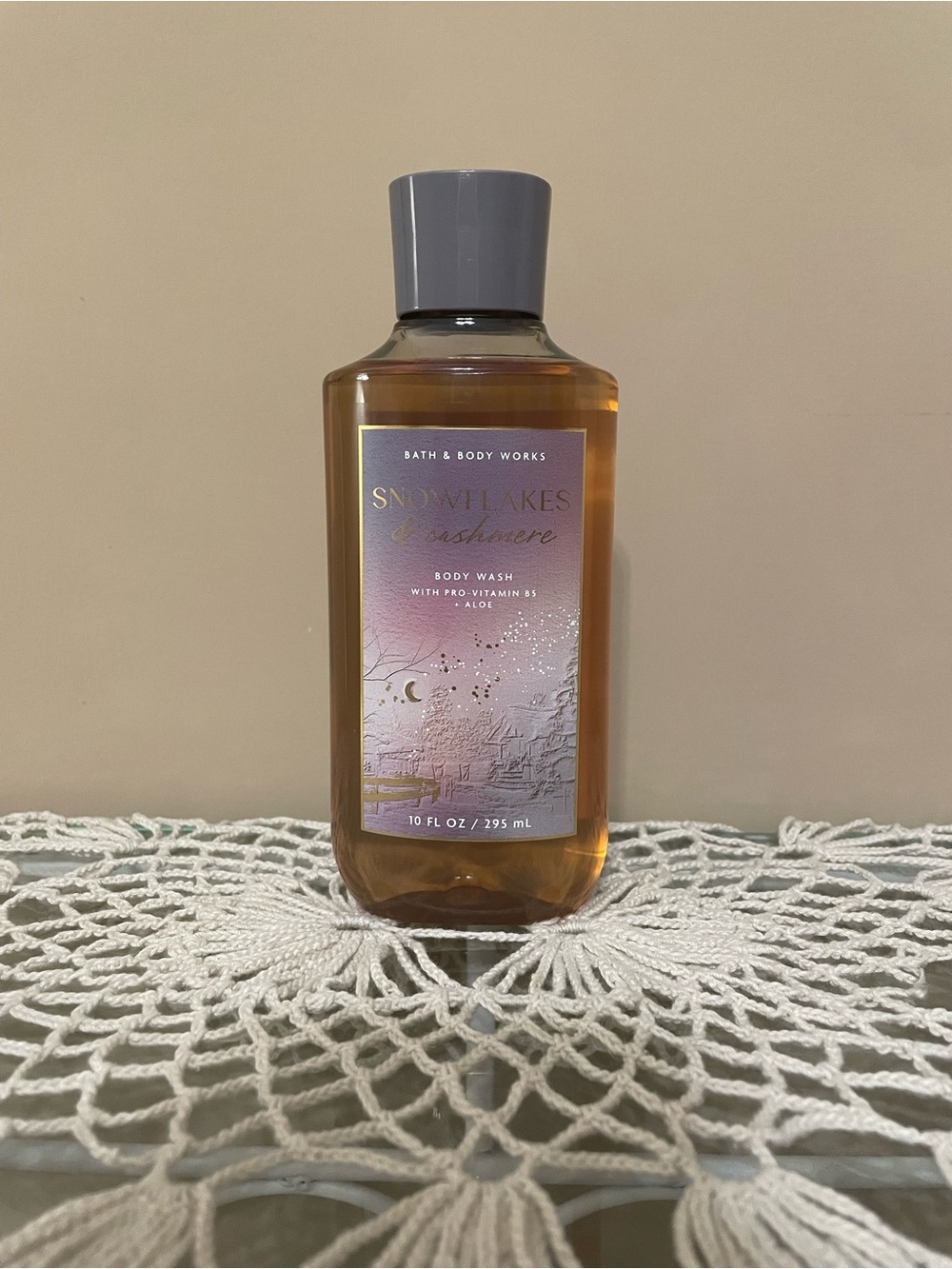 Bath & Body Works Snowflakes & Cashmere Body Wash